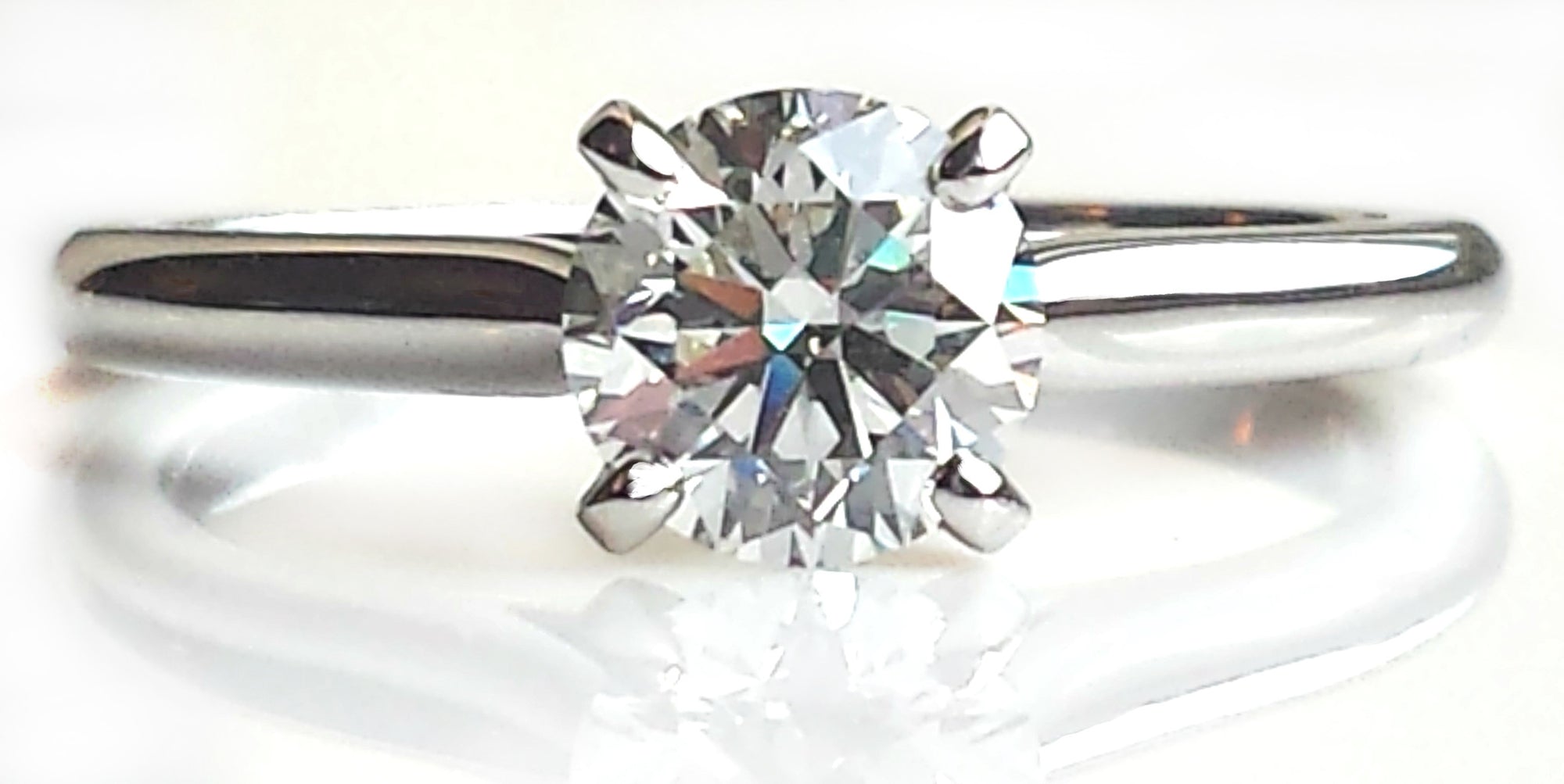 Cartier 0.83ct H/VS1 Round Brilliant Cut 1895 Setting Diamond & Platinum Engagement Ring