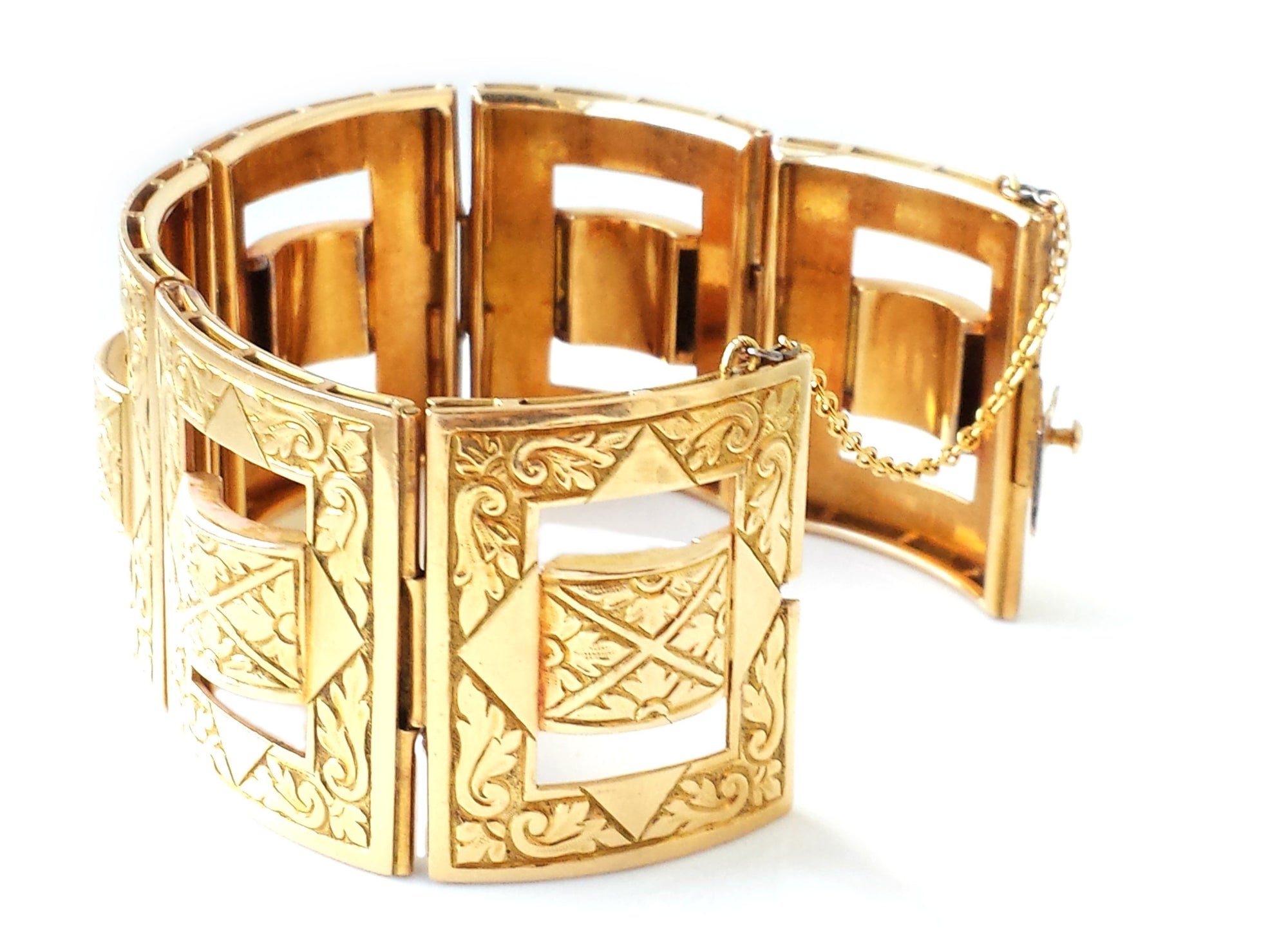 Heavy 98g Engraved 18k Yellow Gold Bangle Bracelet Cuff