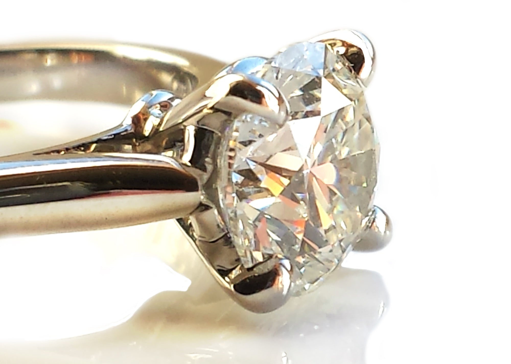 Cartier 1.81ct G/VS1 1895 'Triple X' Round Brilliant Cut Diamond Engagement Ring