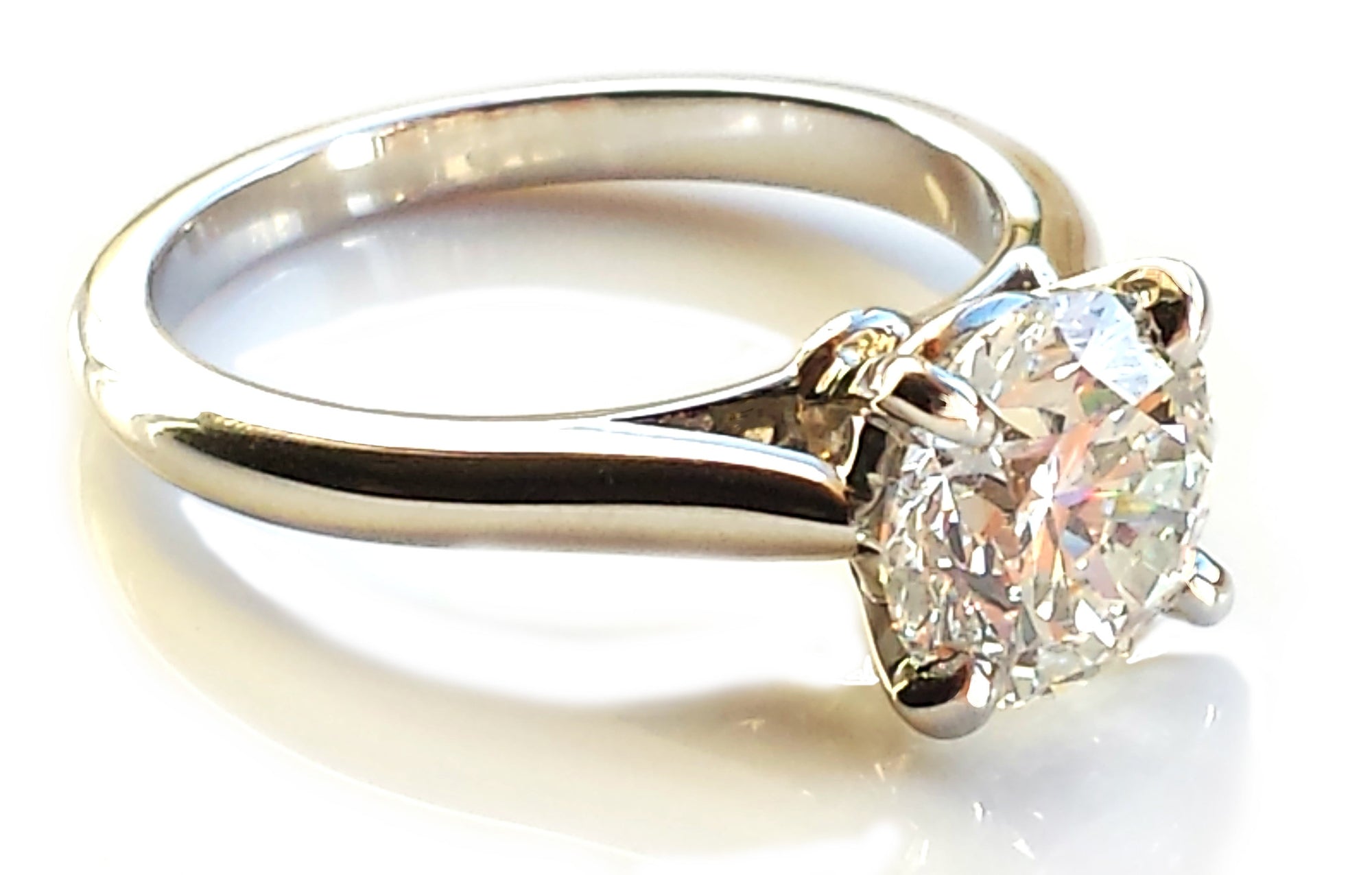 Cartier 1.81ct G/VS1 1895 'Triple X' Round Brilliant Cut Diamond Engagement Ring