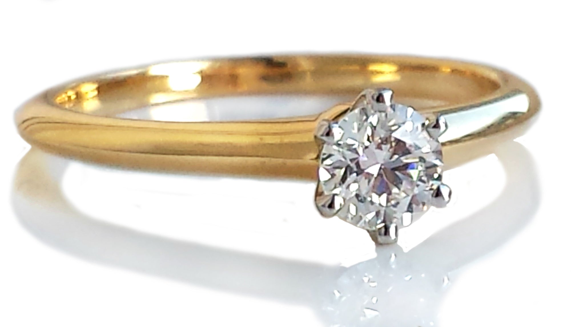 Tiffany & Co .40ct E/VS2 Diamond 18k Yellow Gold & Platinum Engagement Ring