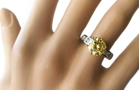 Tiffany & Co. 2.54ct Fancy Vivid Yellow Diamond Engagement Ring on hand