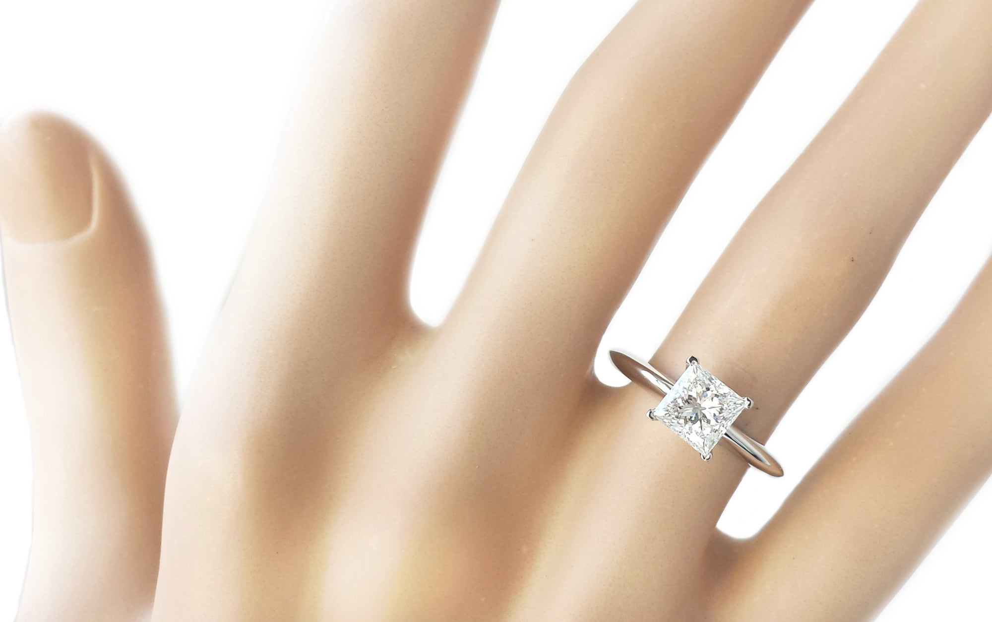 Tiffany & Co. 1.13ct E/VS2 Princess Cut Diamond Engagement Ring