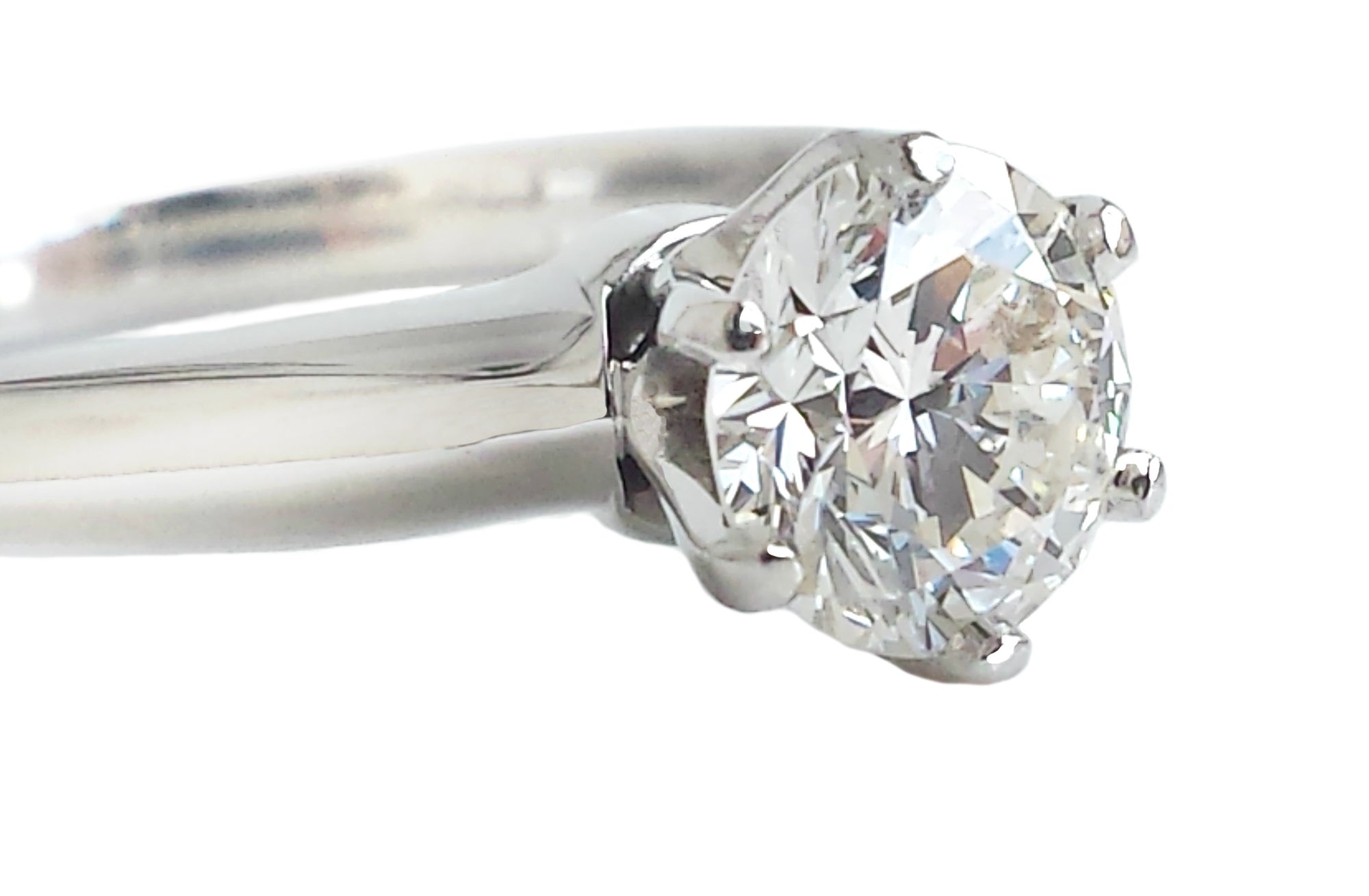 Tiffany & Co. 0.86ct H/VS2 'Triple X' Round Brilliant Cut Diamond Engagement Ring