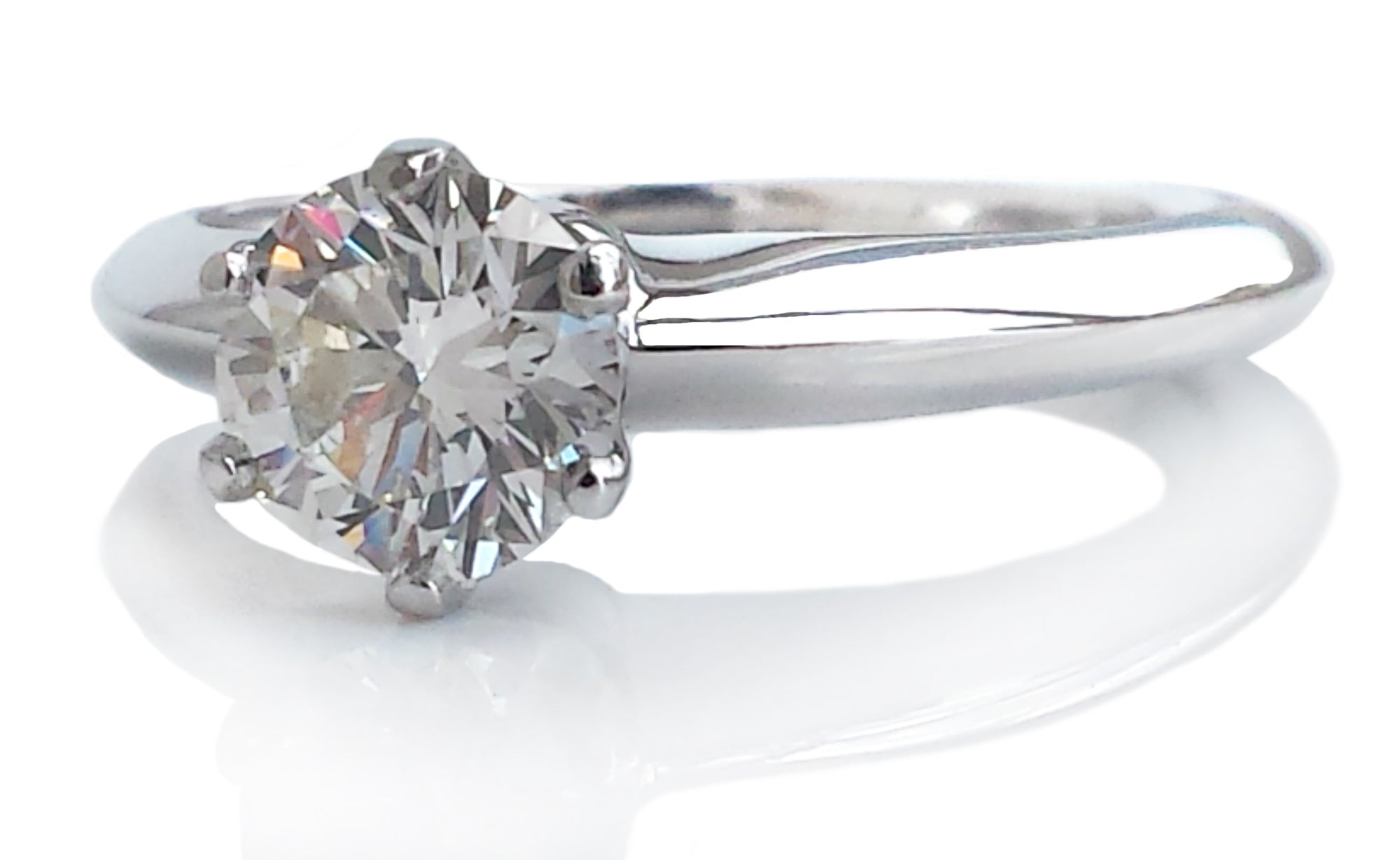 Tiffany & Co. 0.86ct H/VS2 'Triple X' Round Brilliant Cut Diamond Engagement Ring