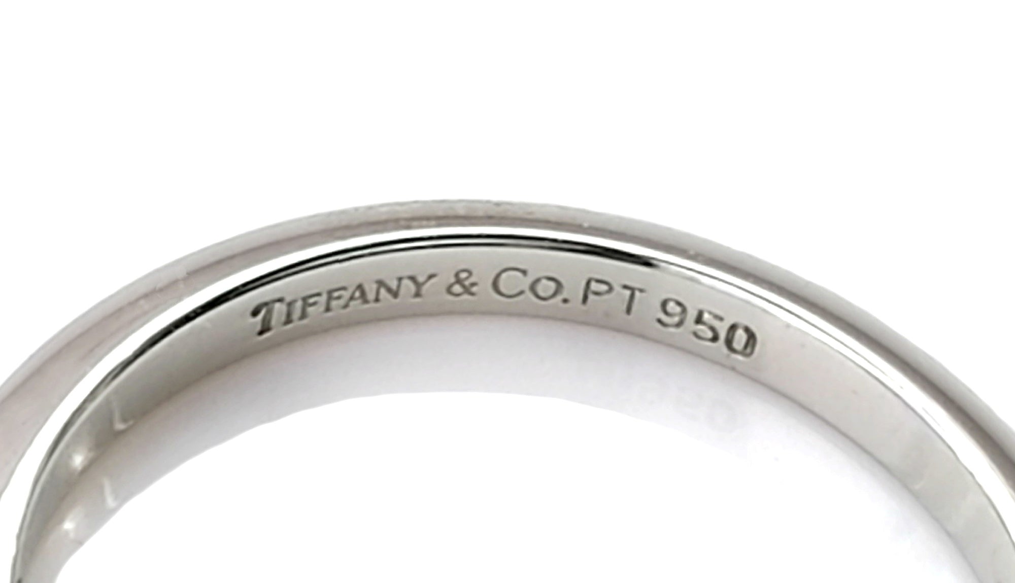 Tiffany & Co. Knife Edge Platinum Wedding Band Sz H