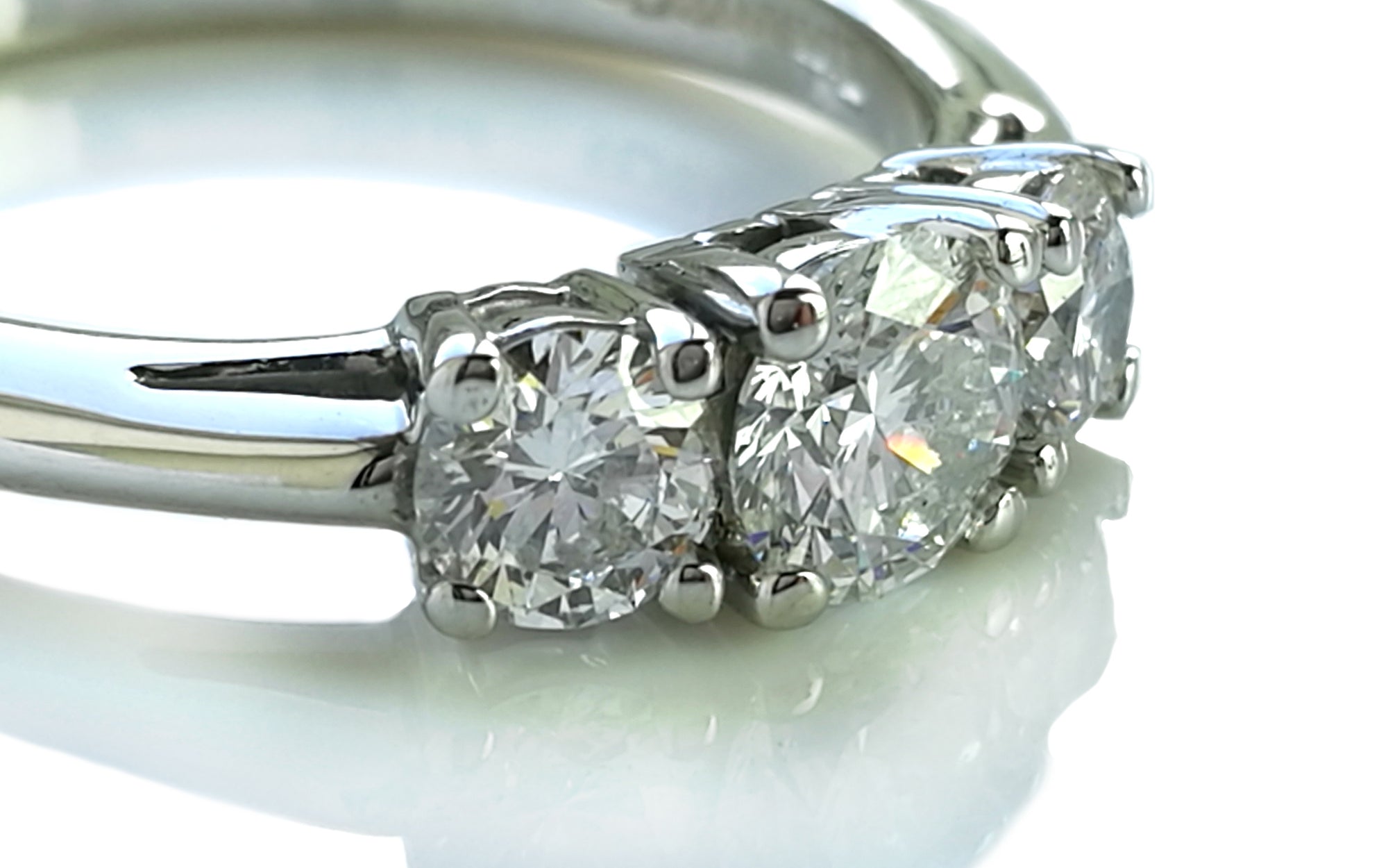 Tiffany & Co .80ct E/VVS1 Round Brilliant 3 Stone Diamond Engagement Ring