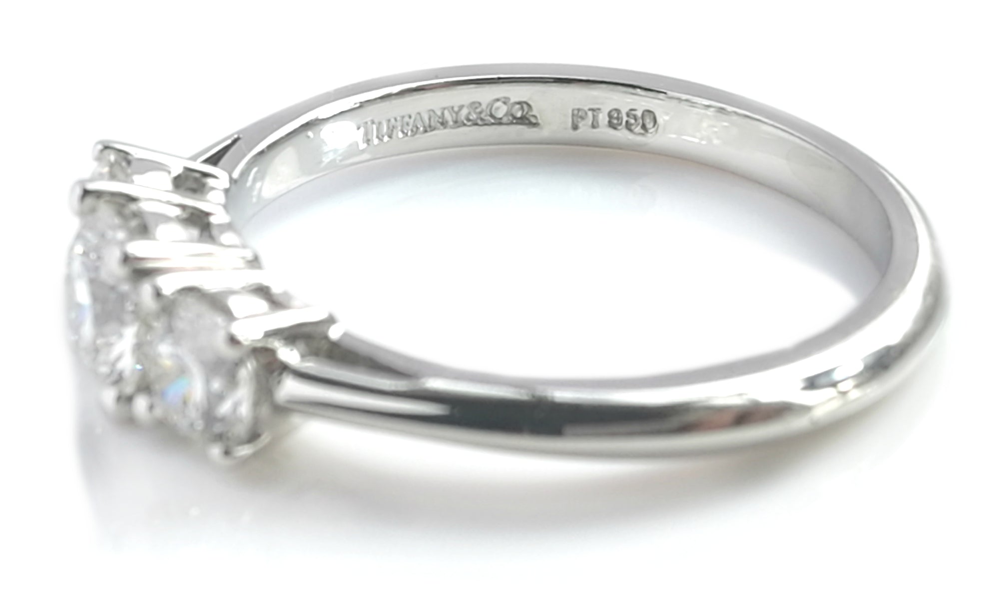 Tiffany & Co .94ct H/VVS2 3 Stone Triple XXX Diamond Engagement Ring SZ N