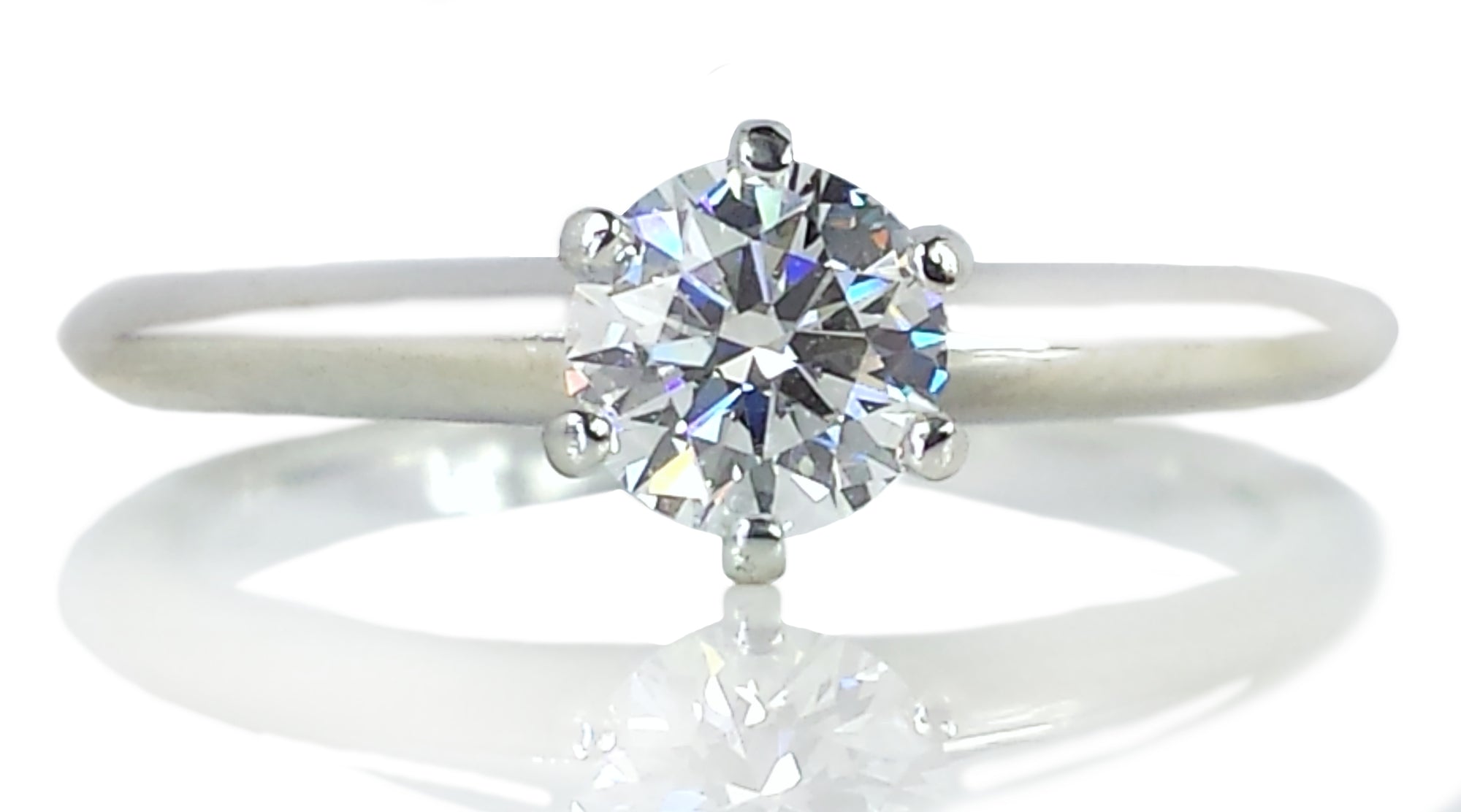 Tiffany & Co. 0.43ct F/VVS1 Round Brilliant Diamond Engagement Ring