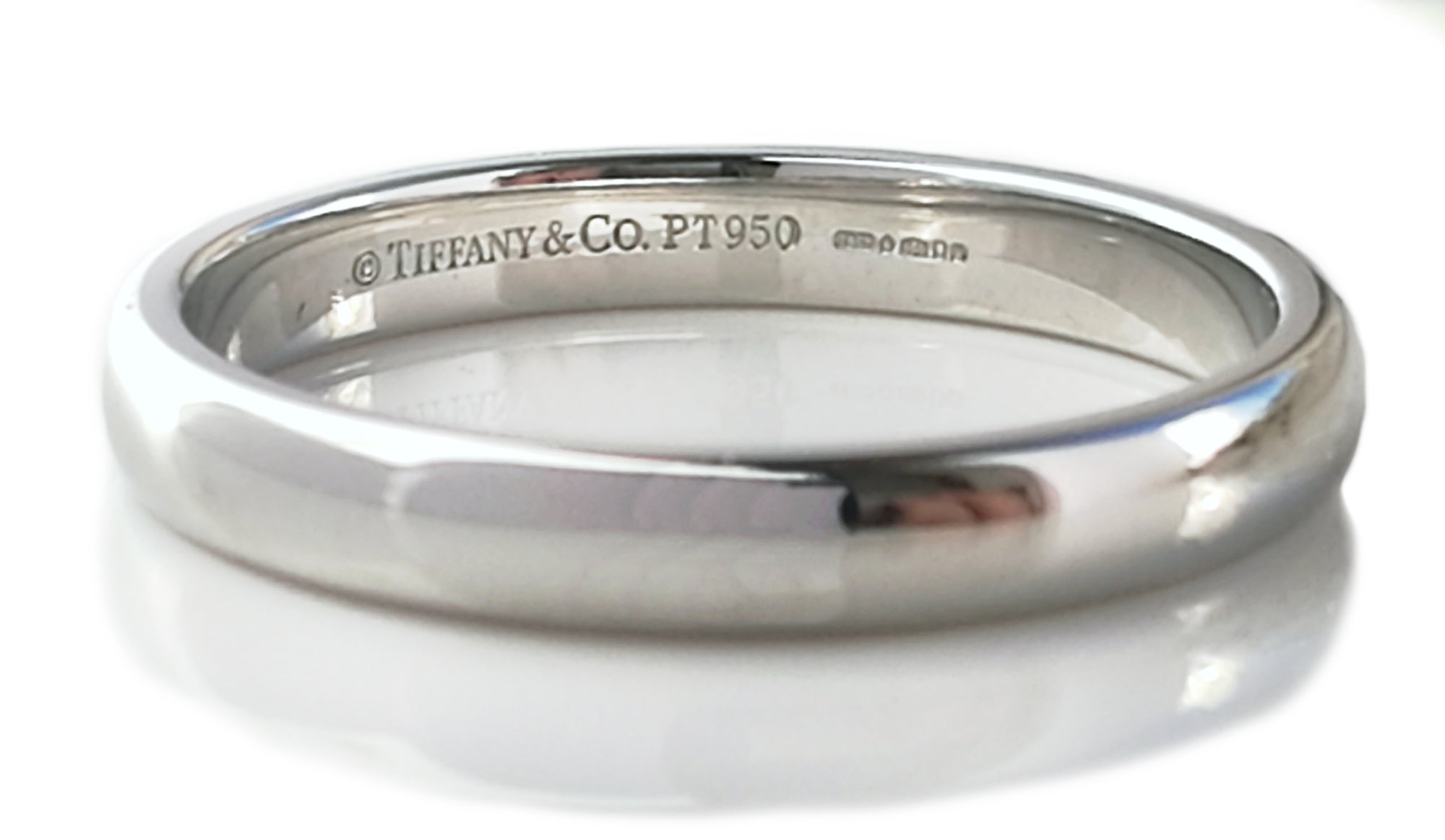 Tiffany & Co. 3mm Classic Wedding Band Ring, Size Q