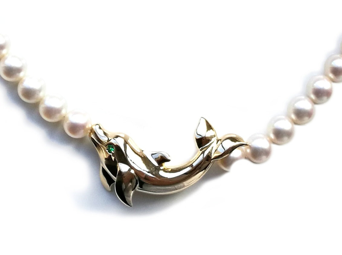 Cartier 18k Yellow Gold Cultured Pearl Tzavorite Dolphin Necklace 18 in