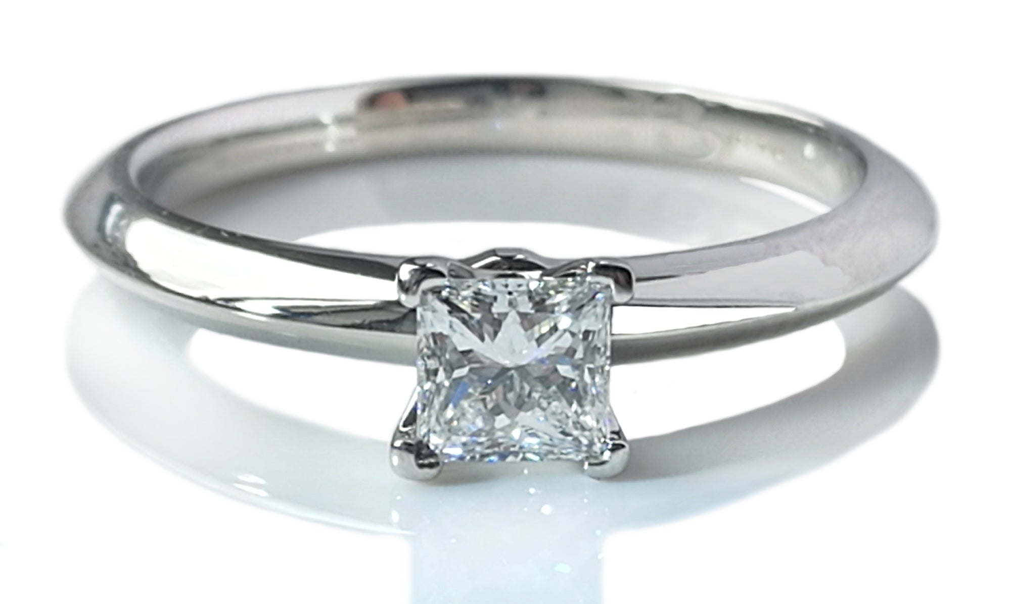 Tiffany & Co. 0.30ct F/VS1 Princess Cut Diamond Engagement Ring