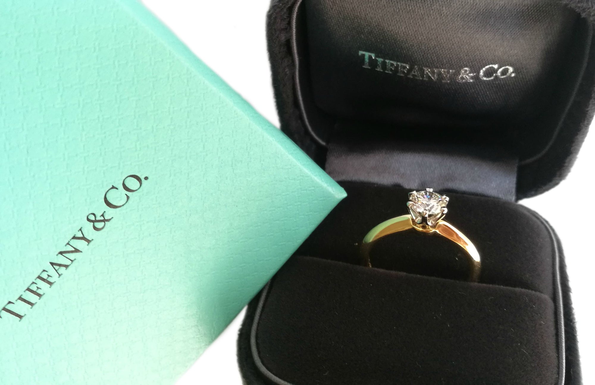 Tiffany & Co. 0.50ct H/VVS2 Round Brilliant 18k Yellow Gold Engagement Ring