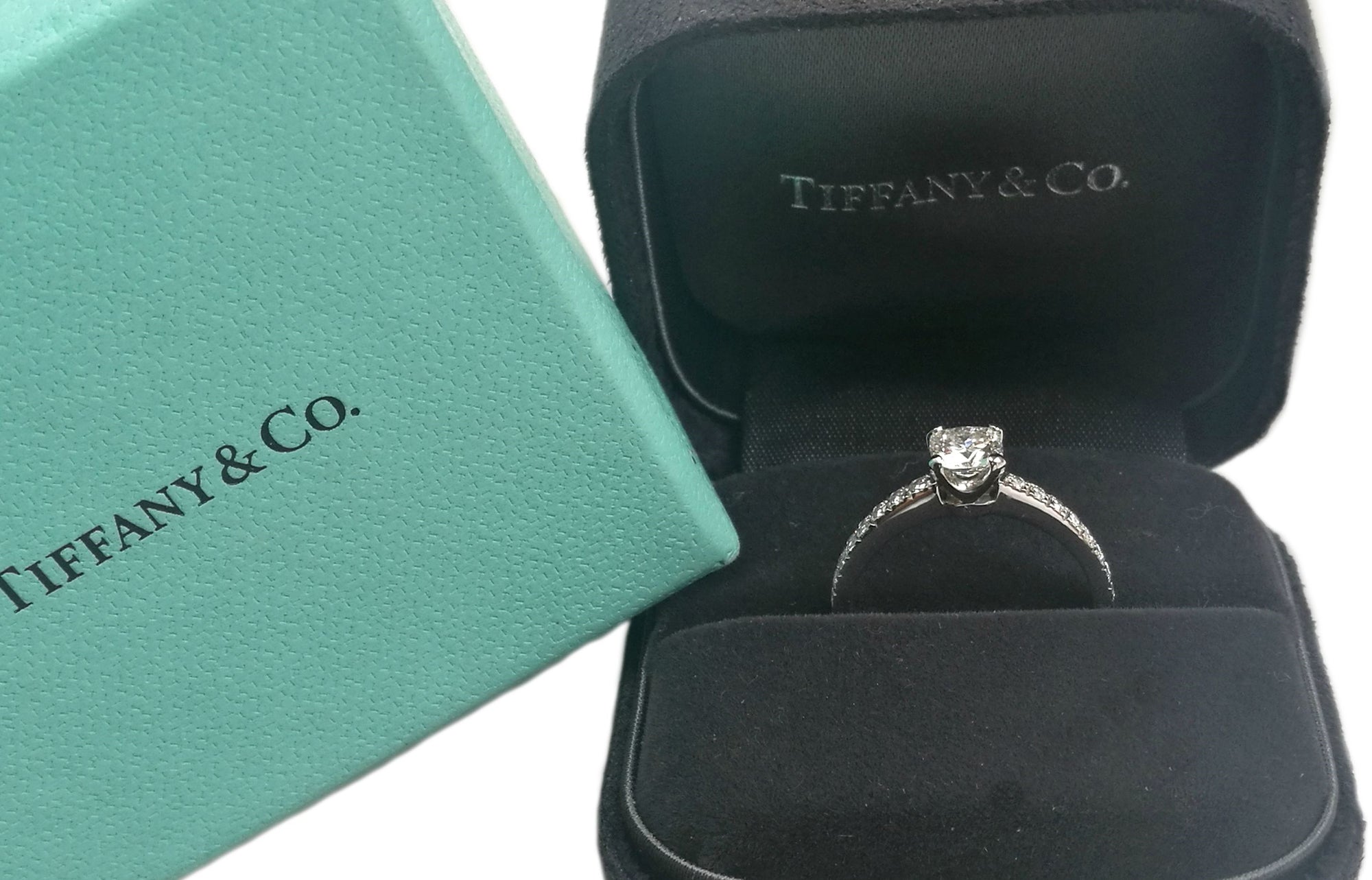 Tiffany & Co. 0.63tcw E/VVS1 Novo Diamond Engagement Ring