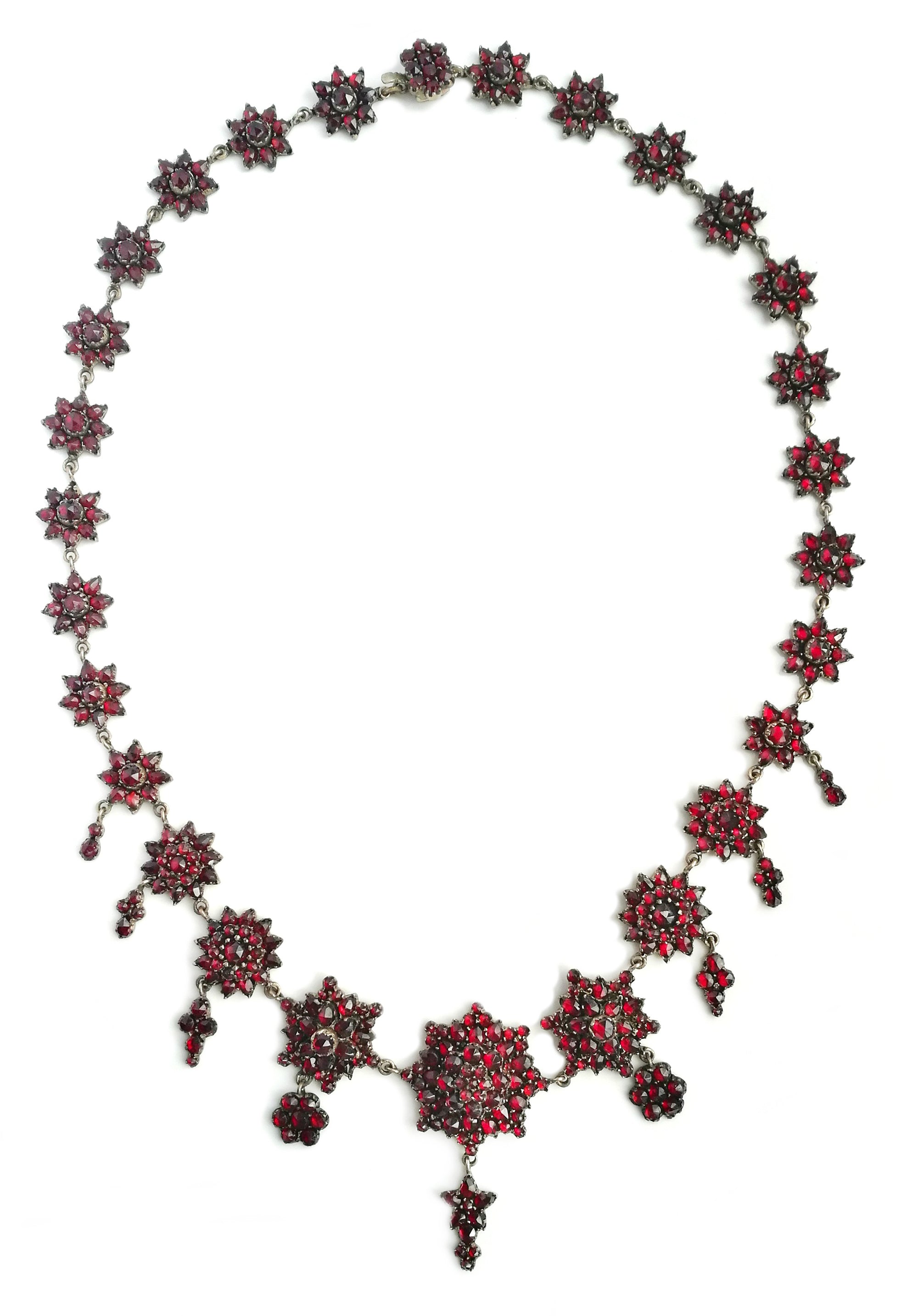Victorian Antique Bohemian 1890s Garnet Necklace, 19 inch