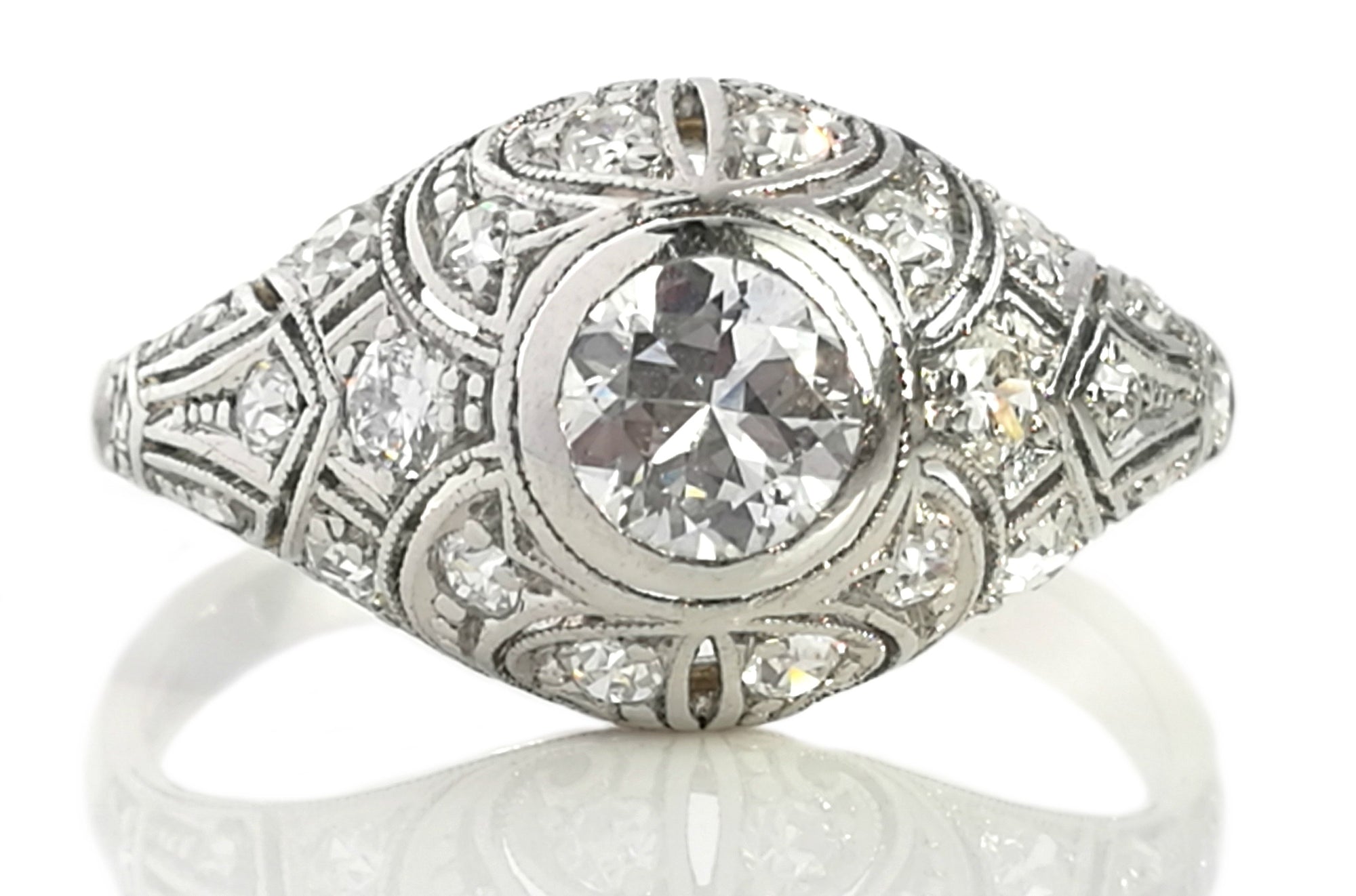 Art Deco 1920s 0.75tcw G/VS Old Cut Diamond Engagement Ring in Platinum