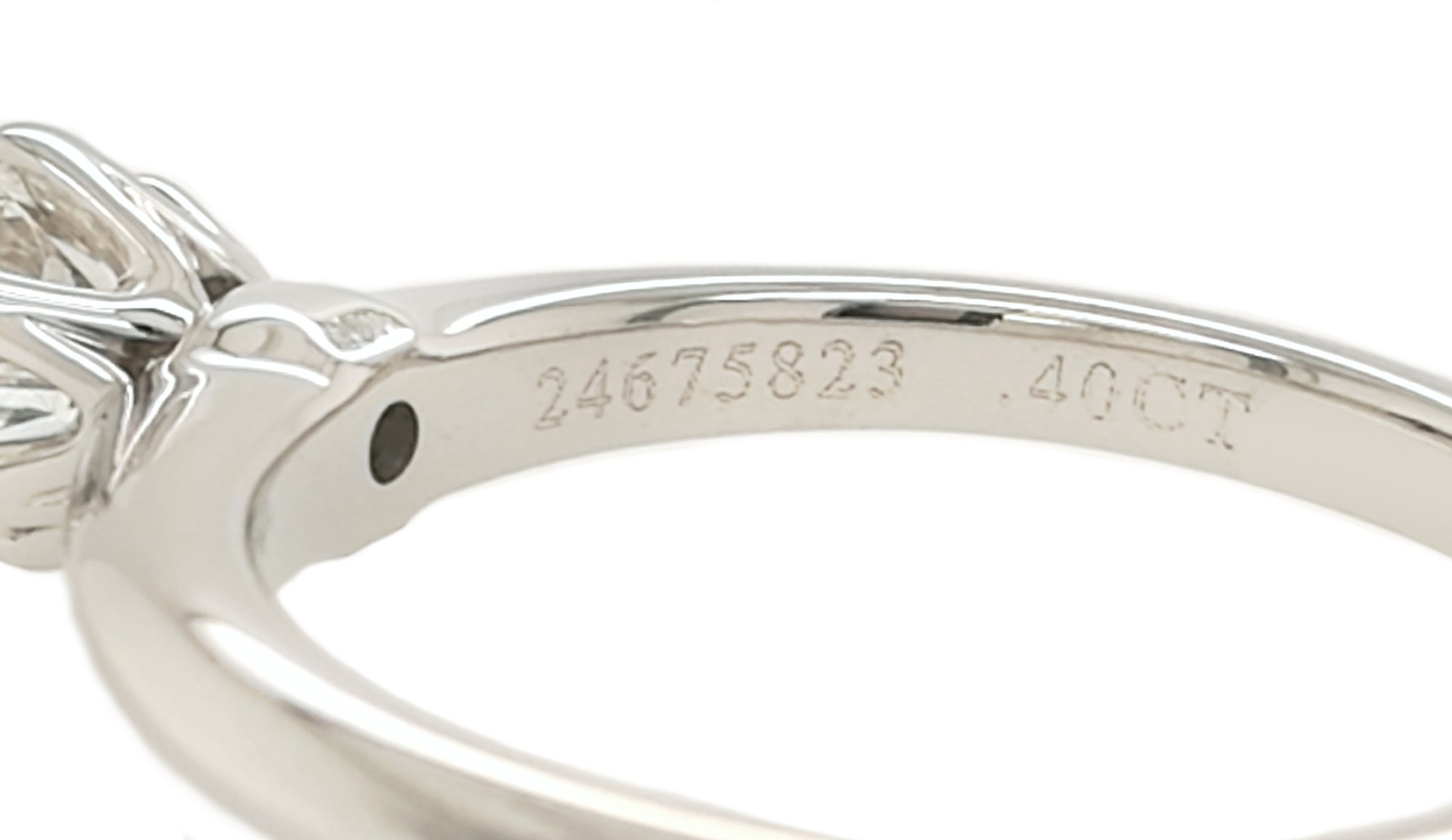 Tiffany & Co. 0.40ct H/VVS1 Triple XXX Round Brilliant Diamond Engagement Ring