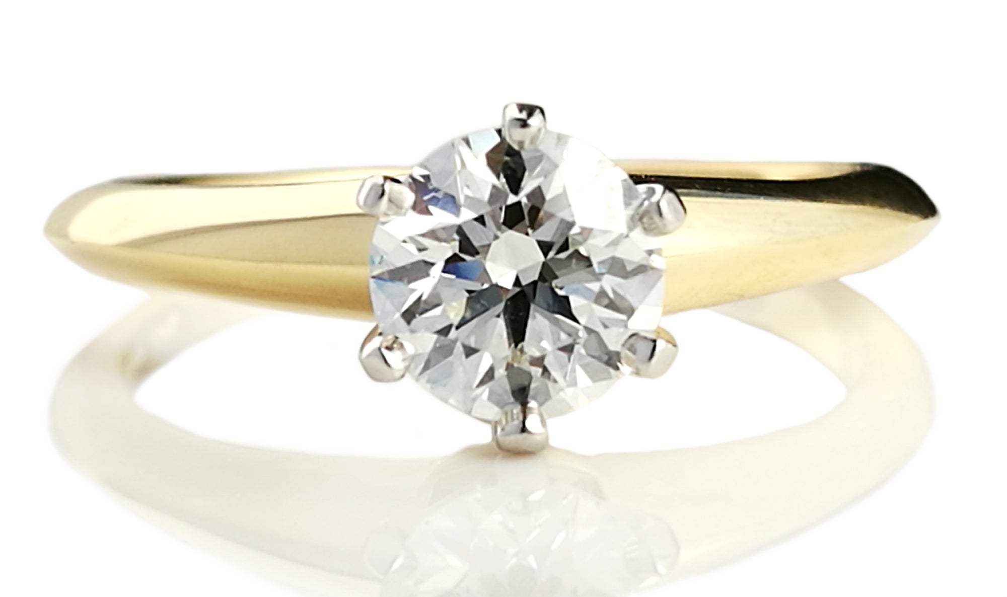 Tiffany & Co. 0.63ct H/VS Round Brilliant Diamond & 18K Gold Engagement Ring