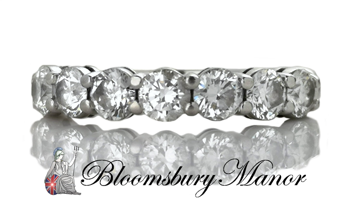 Tiffany & Co .91ct Round Brilliant Diamond Shared Setting Wedding Band Ring 