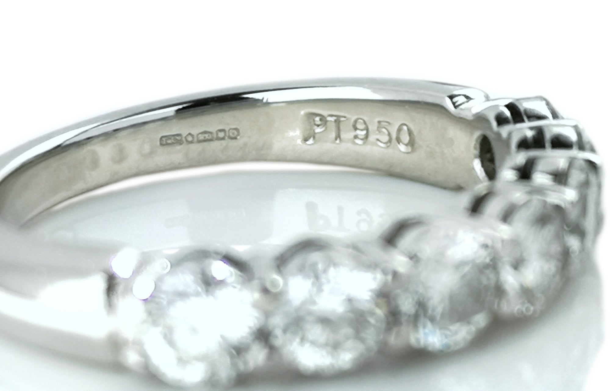 Tiffany & Co. Embrace 0.91ct Diamond Wedding Band Ring