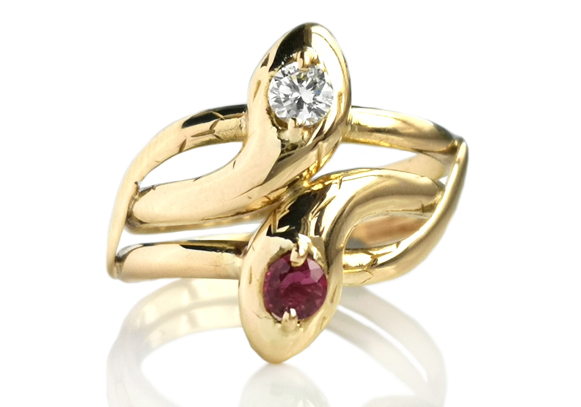 Vintage Double Snake Head Serpent Ring With Ruby & Diamond in 18k Gold