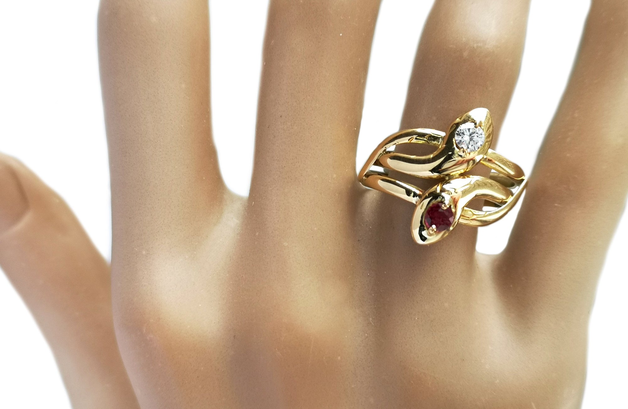 Vintage Double Snake Head Serpent Ring With Ruby & Diamond in 18k Gold