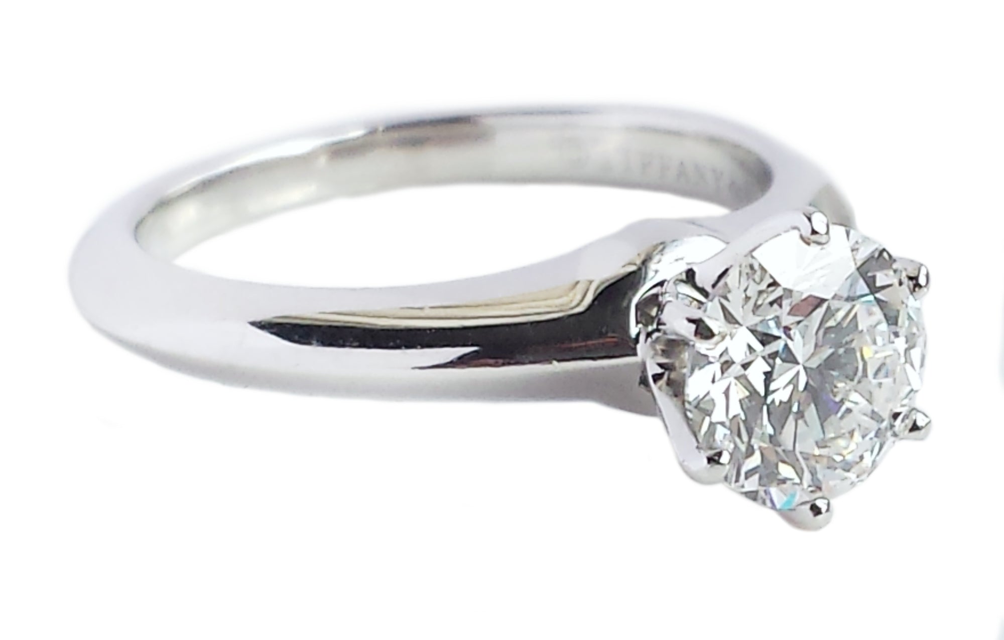 Tiffany & Co. 0.94ct F/VVS2 Triple XXX Round Brilliant Engagement Ring