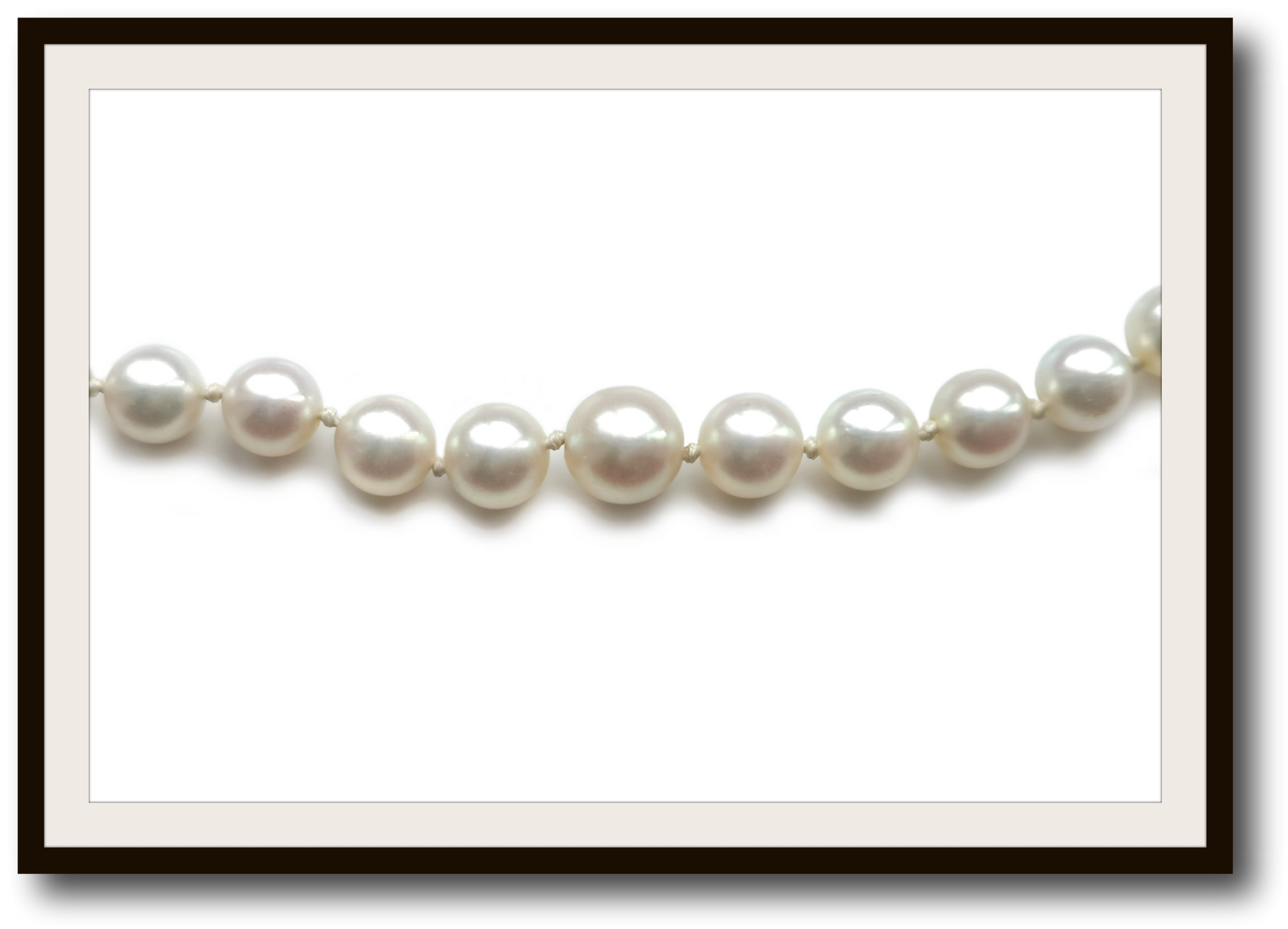 Vintage Akoya Hand Knotted Graduated Pearl Necklace 18 in