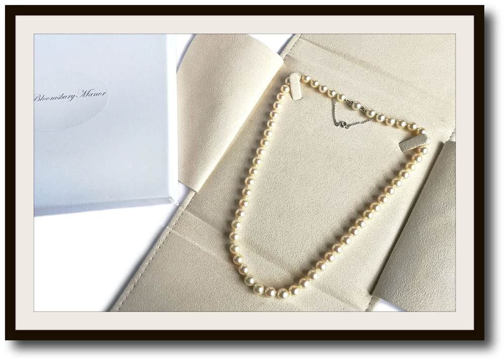Vintage Hand Knotted Akoya 7mm 18k Gold Cultured Pearl Necklace 18 in