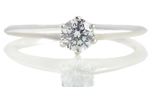 Tiffany & Co .26ct F/VS2 Round Brilliant Cut Diamond Engagement Ring SZ M