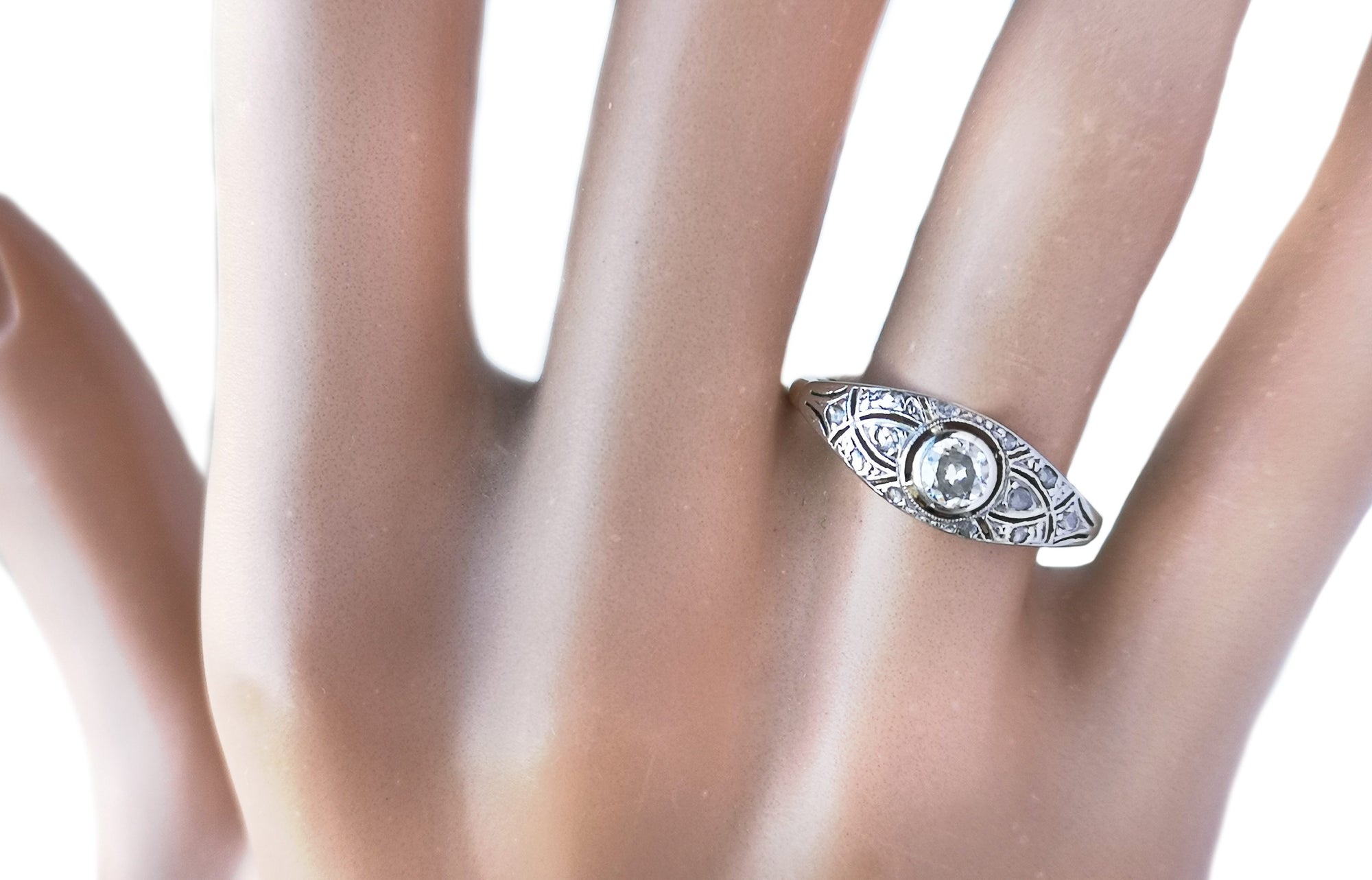 Art Deco 0.25ct Old Cut & Rose Cut Diamond Engagement Ring in 18k & Platinum
