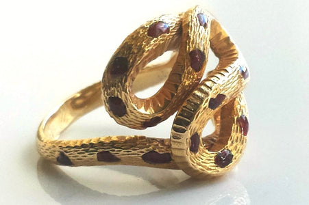 Cartier Rare Vintage 1970s Snake / Serpent Ring 18K Yellow Gold, Onyx & Enamel - Bloomsbury Manor Ltd
