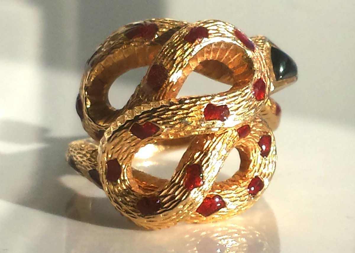 Cartier Rare Vintage 1970s Snake / Serpent Ring 18K Yellow Gold, Onyx & Enamel - Bloomsbury Manor Ltd