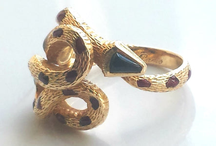 Cartier Rare Vintage 1970s Snake / Serpent Ring 18K Yellow Gold, Onyx & Enamel - Bloomsbury Manor Ltd