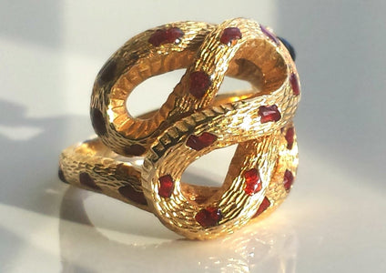 Cartier Rare Vintage 1970s Snake / Serpent Ring 18K Yellow Gold, Onyx & Enamel - Bloomsbury Manor Ltd