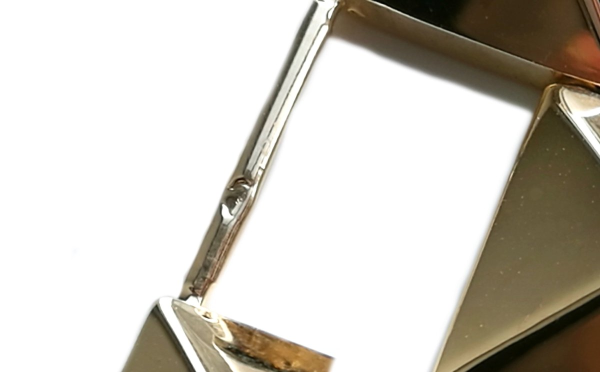 Retro Vintage 1960s Pyramid Tank Bracelet in 14k Yellow Gold - Bloomsbury Manor Ltd