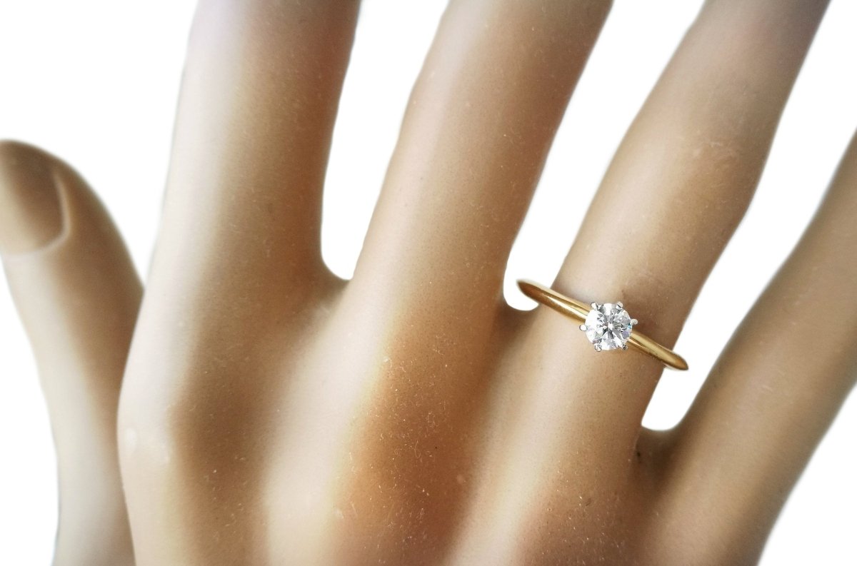 Tiffany & Co. 0.23ct Round Brilliant Diamond & 18K Gold Engagement Ring - Bloomsbury Manor Ltd