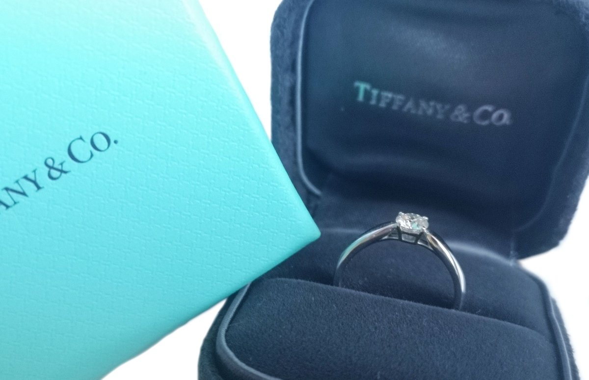 Tiffany & Co. 0.30ct G/VS Harmony Round Brilliant Diamond Engagement Ring - Bloomsbury Manor Ltd