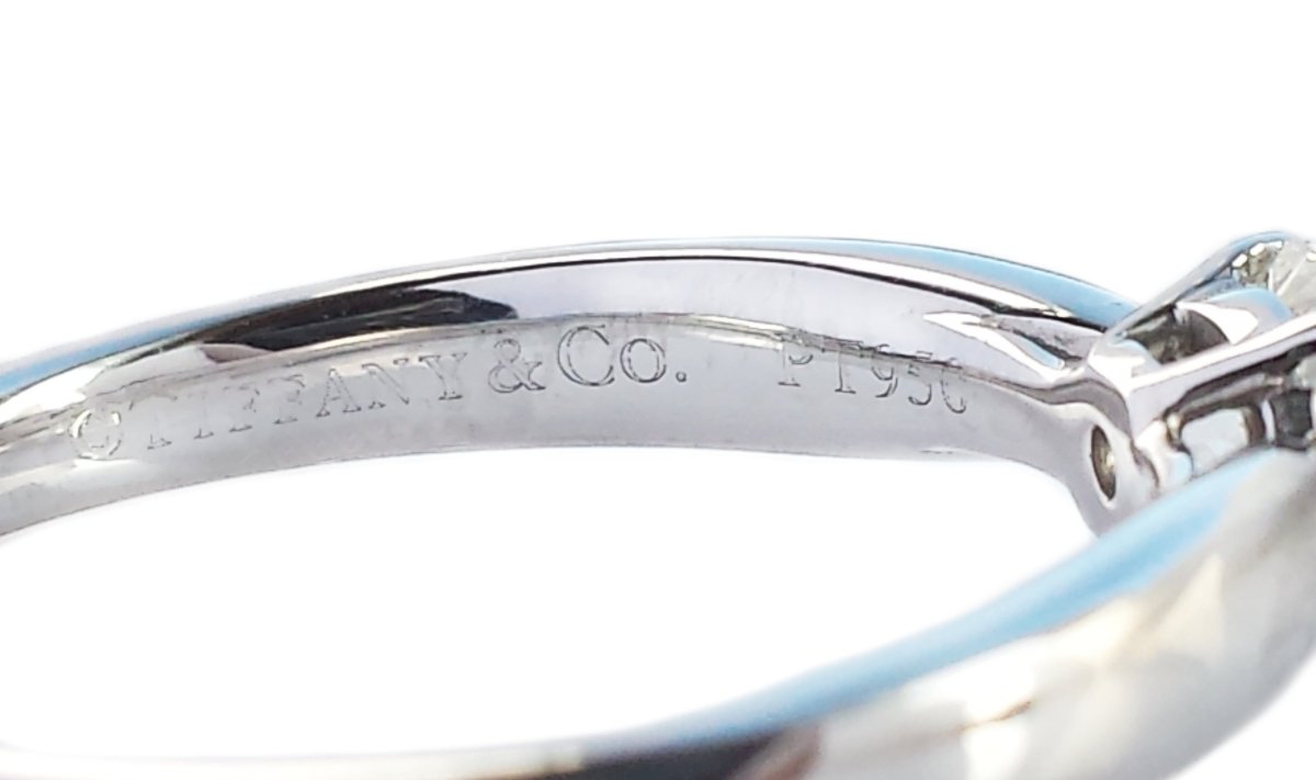 Tiffany & Co. 0.30ct G/VS Harmony Round Brilliant Diamond Engagement Ring - Bloomsbury Manor Ltd