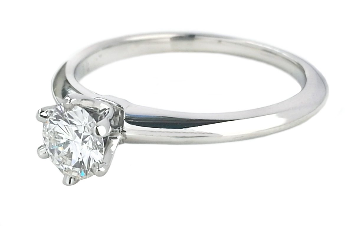 Tiffany & Co. 0.38ct G/VS Round Brilliant Diamond Engagement Ring - Bloomsbury Manor Ltd