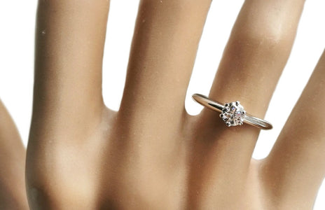 Tiffany & Co. 0.40ct I/VS2 Triple XXX Round Brilliant Diamond Engagement Ring - Bloomsbury Manor Ltd