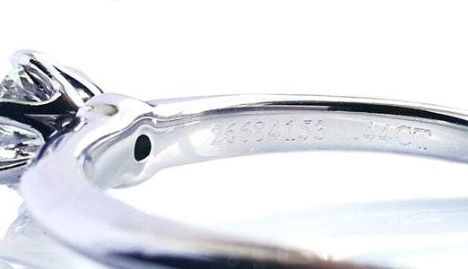 Tiffany & Co. 0.44ct Triple XXX I/VS1 Round Brilliant Engagement Ring - Bloomsbury Manor Ltd