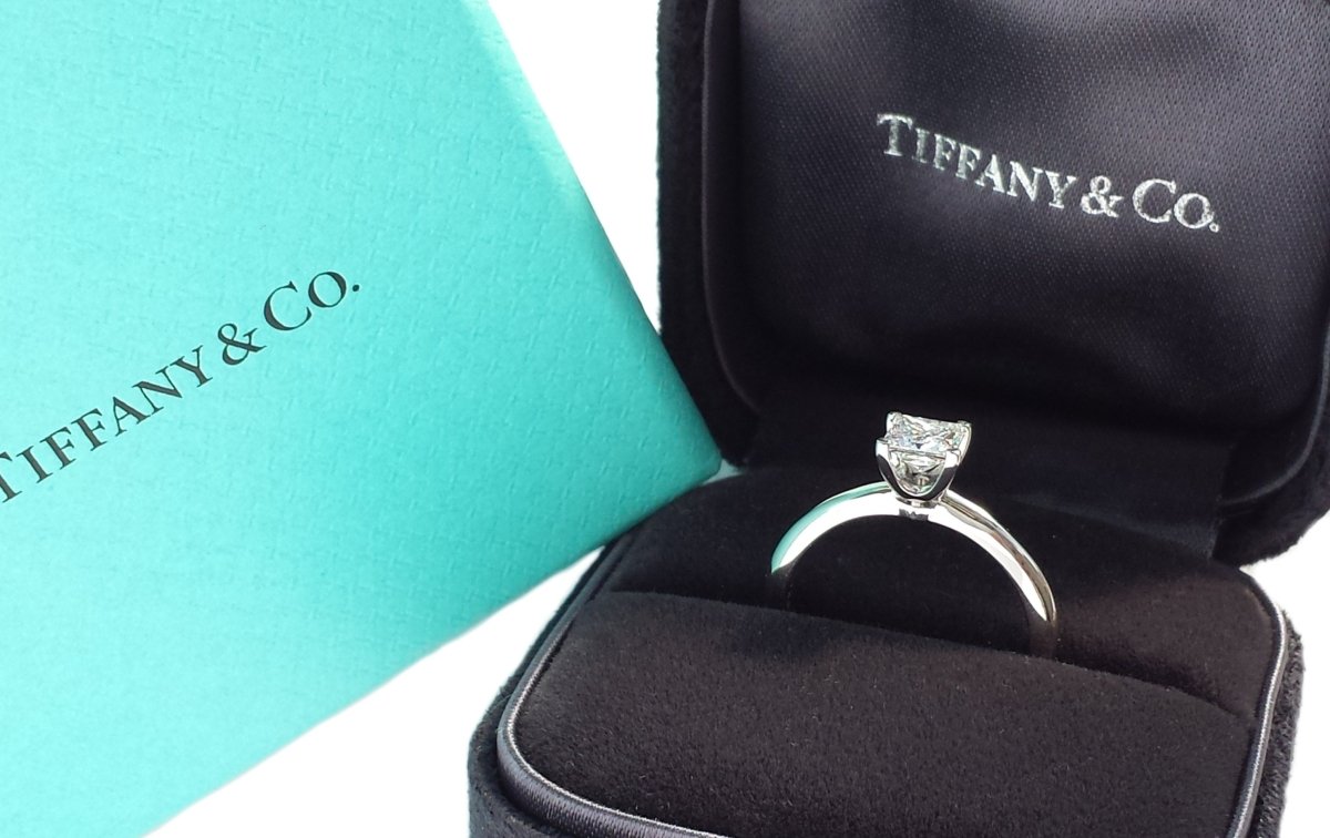 Tiffany & Co. 0.51ct F/SI1 Princess Cut Diamond Engagement Ring - Bloomsbury Manor Ltd