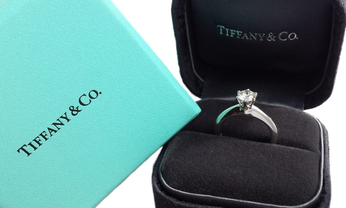 Tiffany & Co. 0.52ct E/VS2 Triple XXX Round Brilliant Diamond Engagement Ring - Bloomsbury Manor Ltd