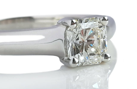 Tiffany & Co. 0.52ct H/VS1 Lucida Diamond Engagement Ring - Bloomsbury Manor Ltd
