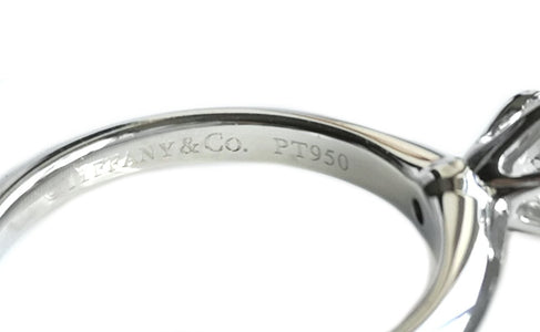 Tiffany & Co. 0.52ct Triple XXX H/VVS2 Round Brilliant Diamond Engagement Ring - Bloomsbury Manor Ltd