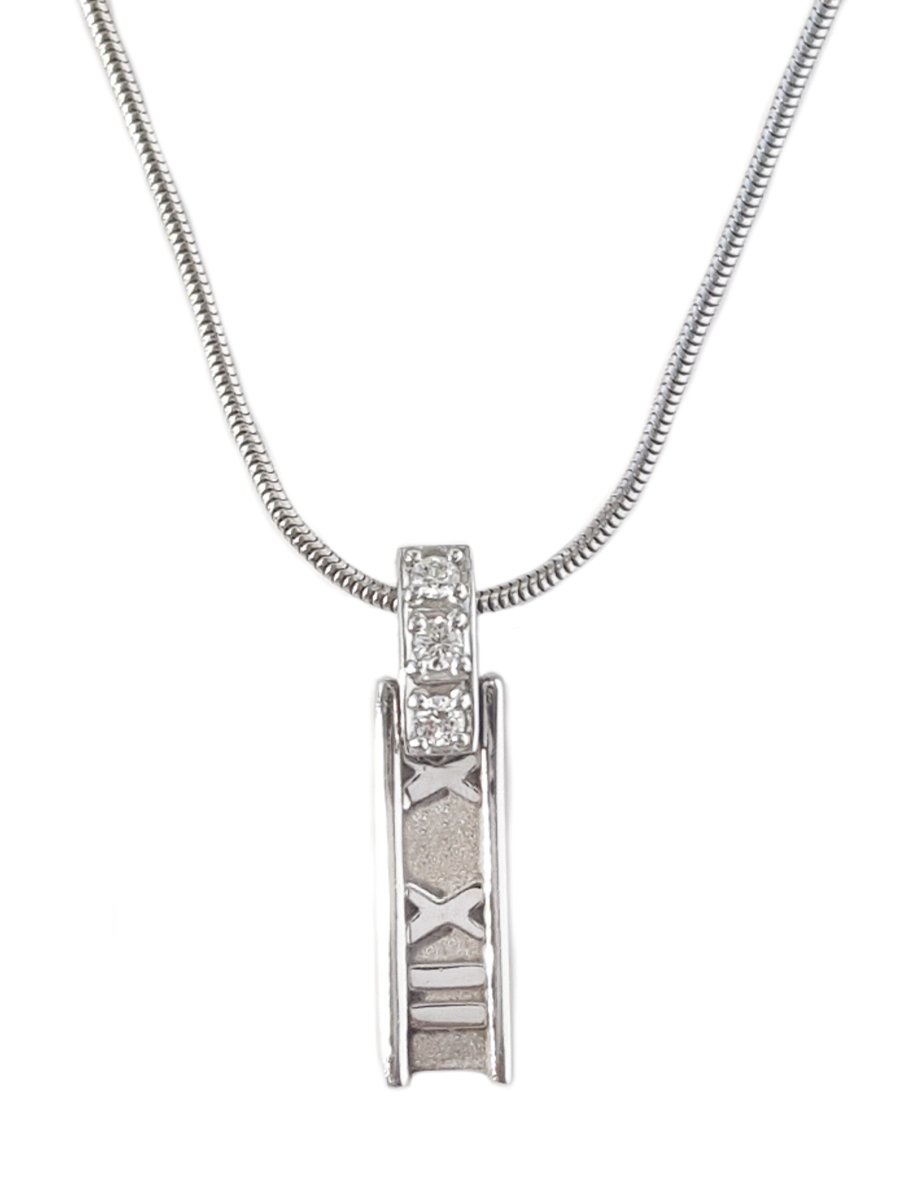 Tiffany & Co .10ct Diamond Atlas Pendant 750 (Gold) Snake Chain 16