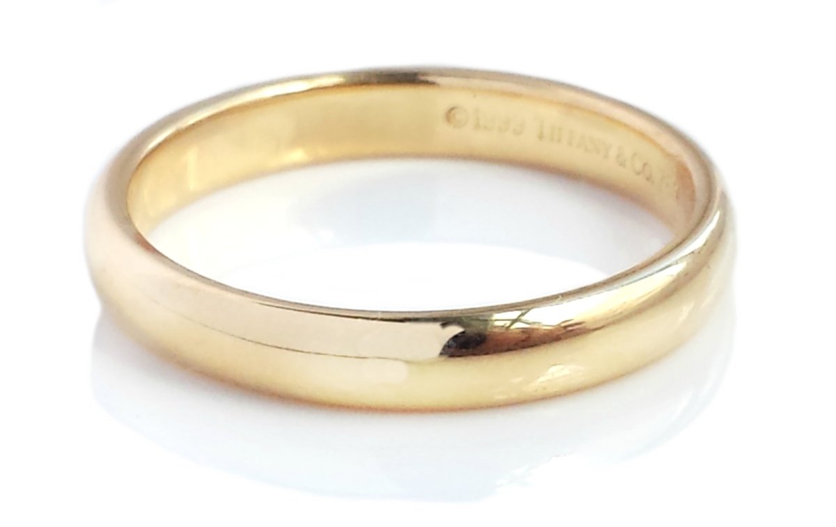 Tiffany & Co. 3mm Lucida 18k Yellow Gold Wedding Band - Bloomsbury Manor Ltd