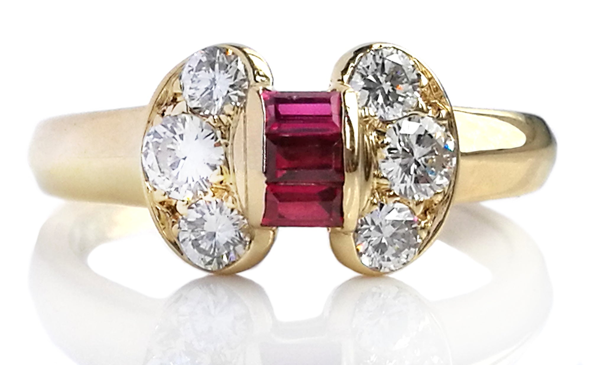 Van Cleef & Arpels 1980s Mystery Set™ Ruby & Diamond 18k Gold Bow Ring