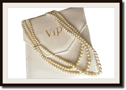 Vintage 1950s 3 Strand Graduated Retro Cultured Akoya Pearl Necklace with 18k Gold Clasp - Bloomsbury Manor Ltd